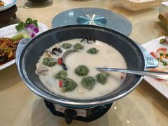 -伊和园清真餐饮