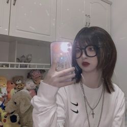 -苏豪路易士·嘉玛发廊