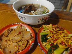 -矮子粉店1985·长沙米粉(湘春路店)