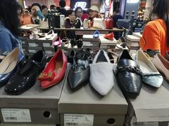 -五环Outlets(高新工厂店)