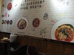 -柳大厨螺蛳粉(人民路总店)