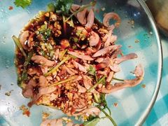 -昱龙大盆牛蛙馆(三兴街总店)