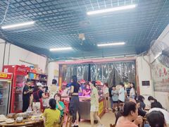 -周良天山牛杂城(天山路总店)