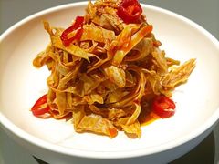 笋衣手撕鸡-小大董·烤鸭(观景餐厅·南京西路店)