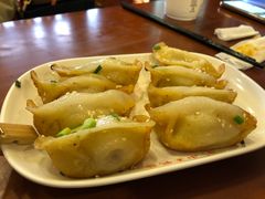 -小姜锅贴(凤凰街店)