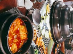 -肉甲韩国木炭烤肉(新壹街1店)