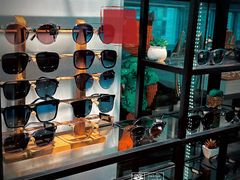 -Trend1881视光·蔡司视觉(领展广场店)