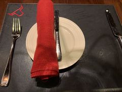 餐具摆设-恰餐厅及酒吧 CHAR Bar & Grill (北京丽都皇冠假日店)