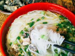-正宗李家土鸡米线店