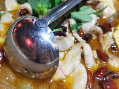 -蔼若春.传承三十年云南菜(金碧公园店)