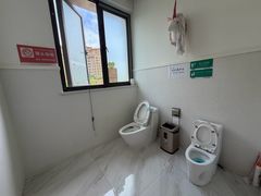 -龙格亲子游泳·水育早教运动中心(绿城店)