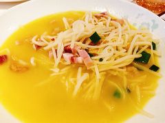 -港丽餐厅(高德置地店)