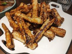 -梧桐树下(云锦世家店)
