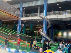 -蒙特利亲子乐园