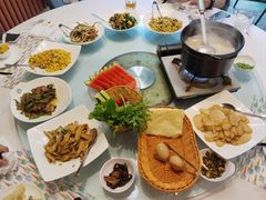 -阳光家常菜游客餐厅(千佛山店)