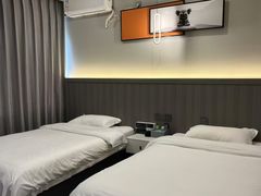 -南月台酒店(春熙路李家沱地铁站店)