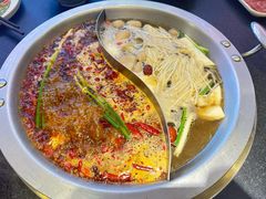 -沸炉重庆老火锅(军事博物馆店)