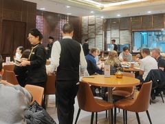-乐忻皇朝(上海中心大厦店)