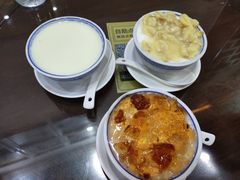 桃胶双皮奶-仁信老铺甜品(北京路店)