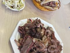-闫家驴肉老店(华电一校店)