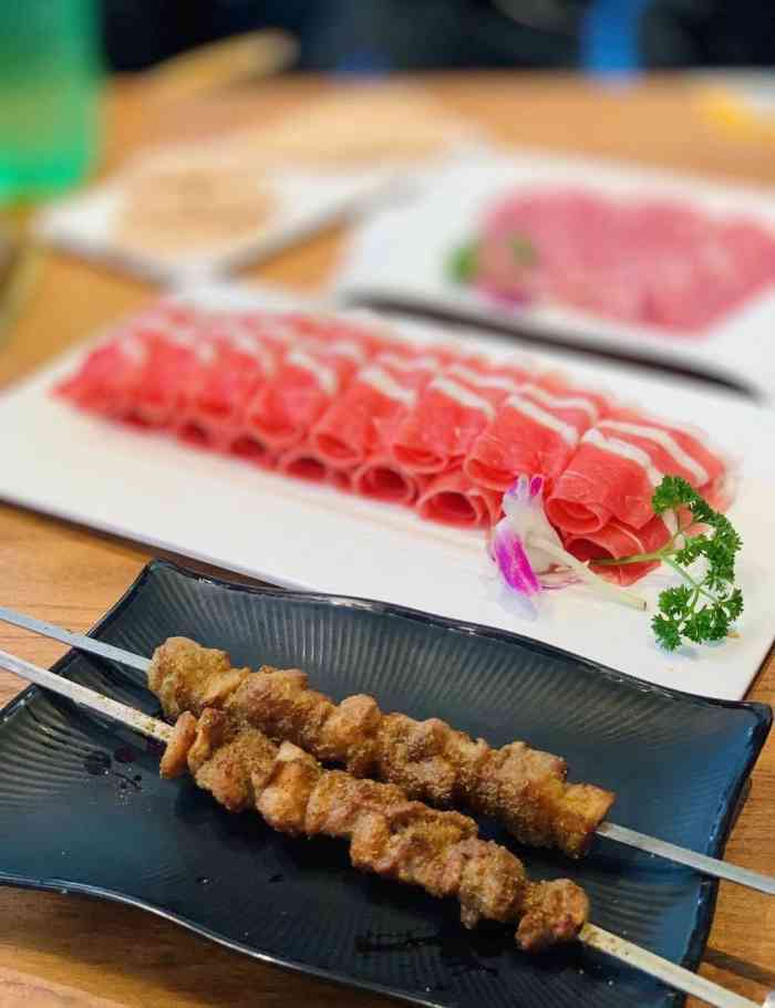 蜀味芙蓉成都串串香(君欣时代广场店)-"看到点评时间写着下午营业 也