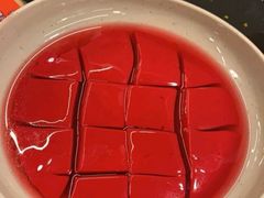 -茅草房·河畔园林火锅