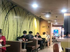 大堂-麦当劳(东急新天地店)