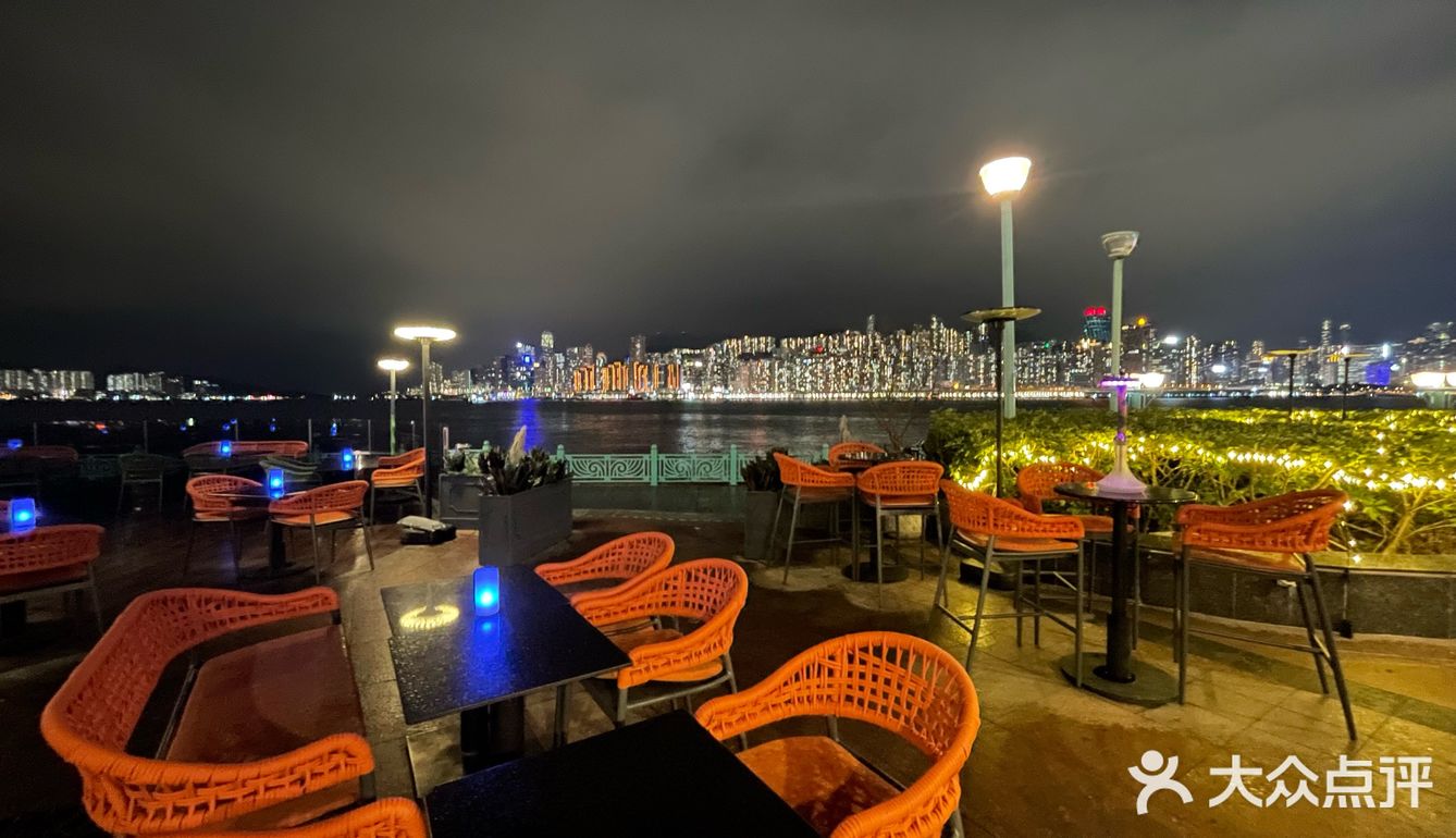 紅磡海旁的泰國餐廳 最近個人懶洋洋,今晚終於肯出街吃飯