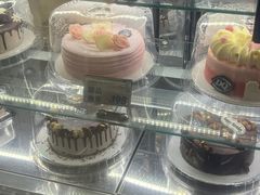 -DQ·蛋糕·冰淇淋(新玛特分店)