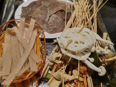 -钢管厂歆瑞源油卤串串香(春熙路太古里店)
