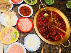 -叁口煮老火锅(东升店)