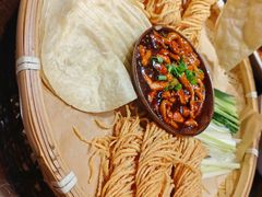 -魏铭鱼头捞饭(晋阳路店)
