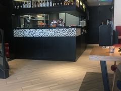 -必胜客(花舞大唐博物馆店)