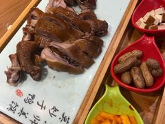 -有红鸡毛店·川菜(建设路店)