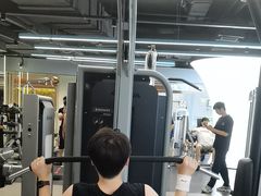 -超鹿运动(五四路恒力城店)