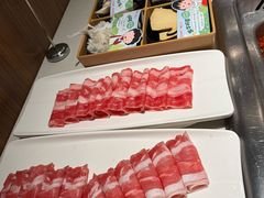 -海底捞火锅鲜切牛肉主题店(长寿路店)