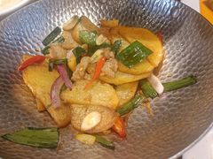 -隔壁老王·家常云南菜(花巷店)