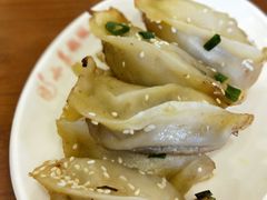-小姜锅贴(凤凰街店)