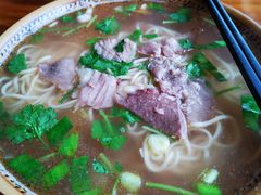 -伊清斋牛肉面(华佗路店)