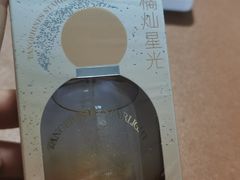 -名创优品(北京新中关购物中心地铁层店)
