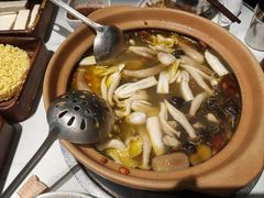-菌小白·野生菌火锅(时尚天河店)