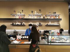 -星巴克臻选(上海合生汇1F店)