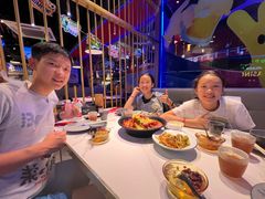 -钳小柒·小龙虾蓝龙王烧烤夜宵(长寿路店)