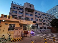 -芳草地国际学校世纪小学