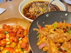 -九锅一堂酸菜鱼(学府凯德店)