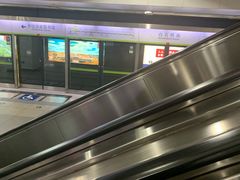 -白石桥南(地铁站)