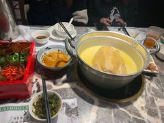 -禄婶鸡煲·打边炉