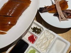 -四季民福烤鸭店(西单华威约饭街店)