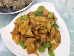 地三鲜-雅逸居海鲜小厨