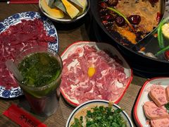 -袁山山重庆火锅(丈八北路店)